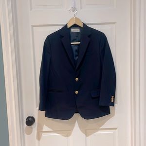 Lands End classic 2 button blazer. Perfect for wedding-special events. 12 husky.
